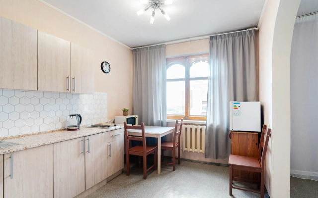 Prostornaya Kvartira S Dzhakuzi Flat