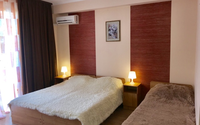 San-Mari Guest House