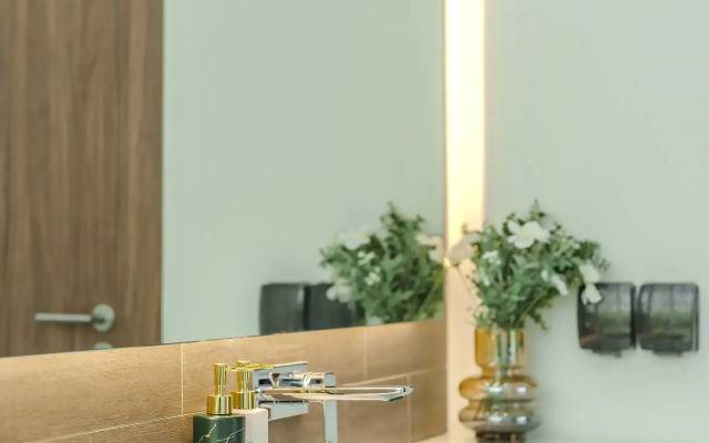 Aileen Layan 6 Villa