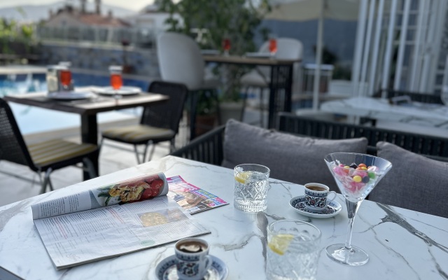Mogons Exclusive Hotel