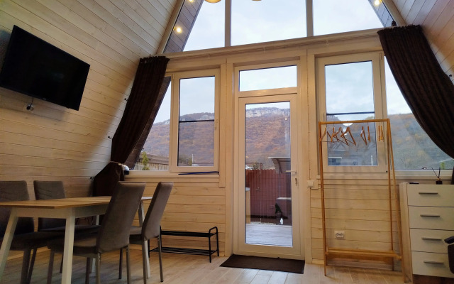 Частный дом Ёлки-Иголки