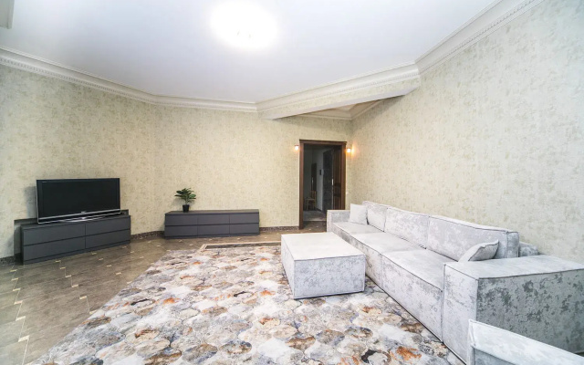 Квартира Проспект Независимости 30