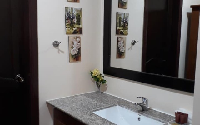 Venezia Suites Hotel