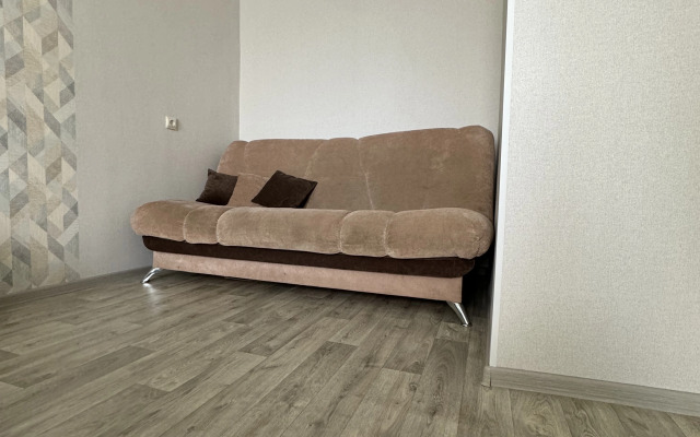 Na Ulitse Sovnarkomovskaya 34 Flat
