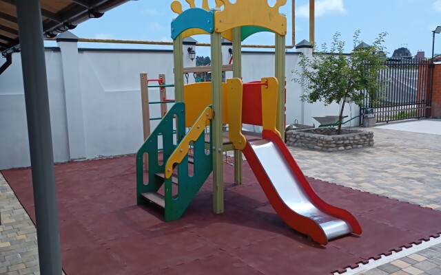 Avrora Guest house