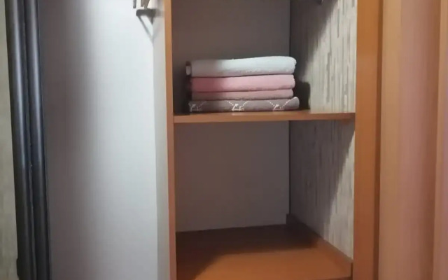 Khant Apartments