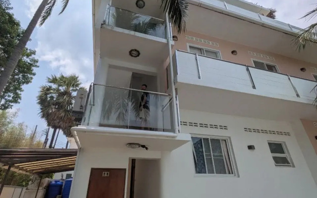 Phuket Arkadia Home Villa