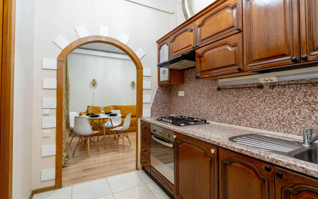 Апартаменты 3 спальни 2 санузла Грибоедов 10 гостей