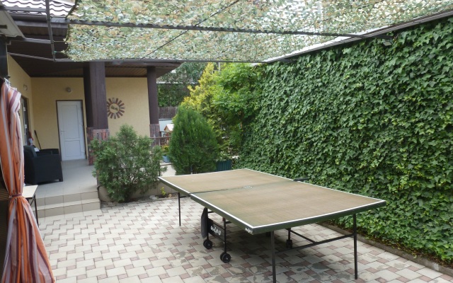 Solnechnyij Briz Guest House