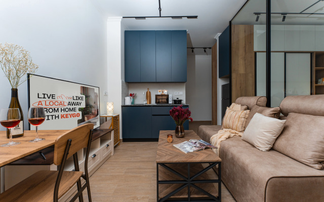 KeyGo #0161, 1 Bedroom, Designed with Balcony Apartments
