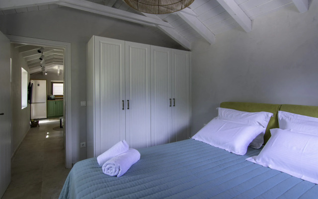 Olive Grove by the Sea Kardamyli Private house