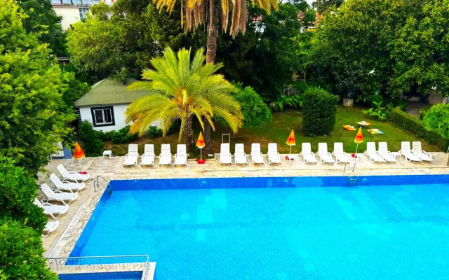 Отель La Muer City Kemer