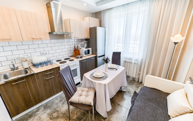 S zaseleniyem Lutshiy servis Posutochno50 Flat