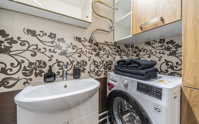 Квартира Студия с Диваном на Кондратьевском Проспекте