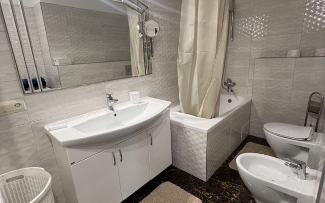 S Panoramnym Vidom Na Verkhnee Ozero Flat