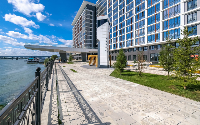 Na Naberezhnoy Apartments