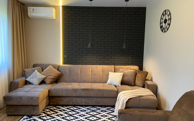 Morskaya Skazka Dlya Bolshoy Kompanii Flat