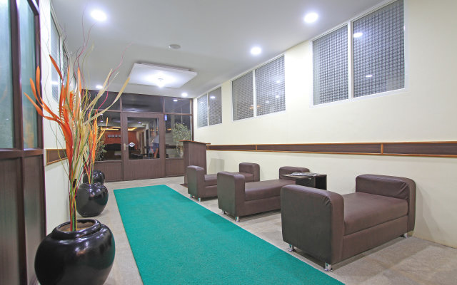 Tranzotel Bangalore Airport Guest House