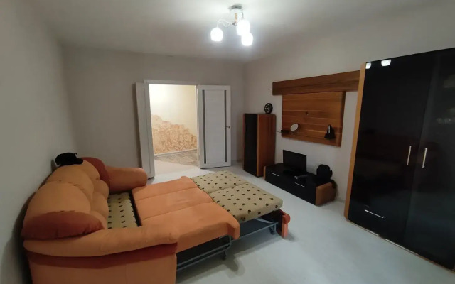 Квартира современная в сталинском доме у метро