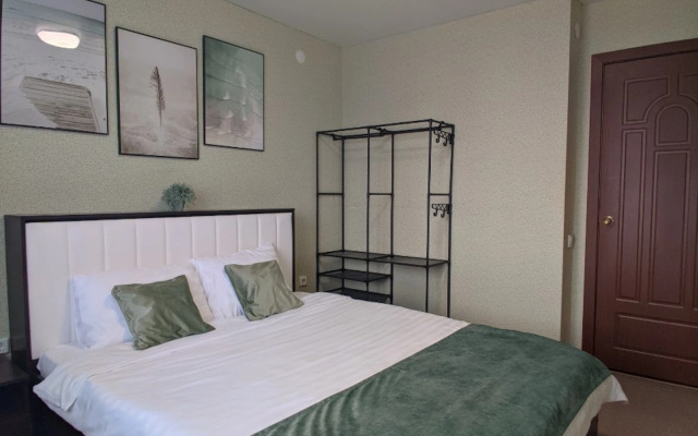 Na Ulitse Andreya Ado 16 Flat