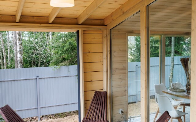 Teplo House Guest House