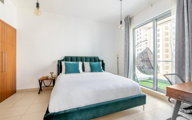 Excellent Panoramic 1BR at Attessa