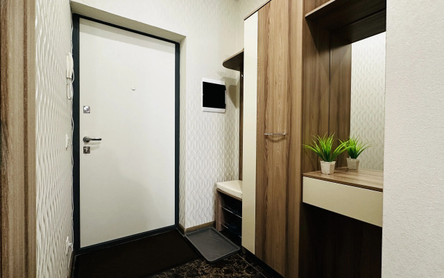 Uyutnaya Evro-Dvukhkomnatnaya V ZhK Maasdam Flat