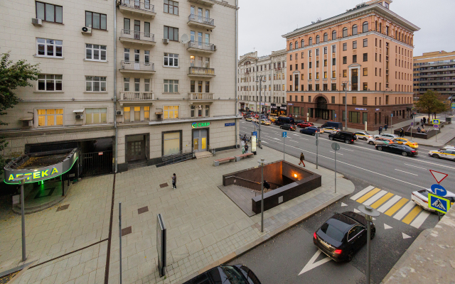V Samom Tsentre Moskvi Flat