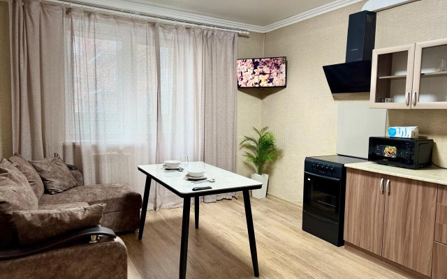 Квартира на Междуречьи улица Ушакова