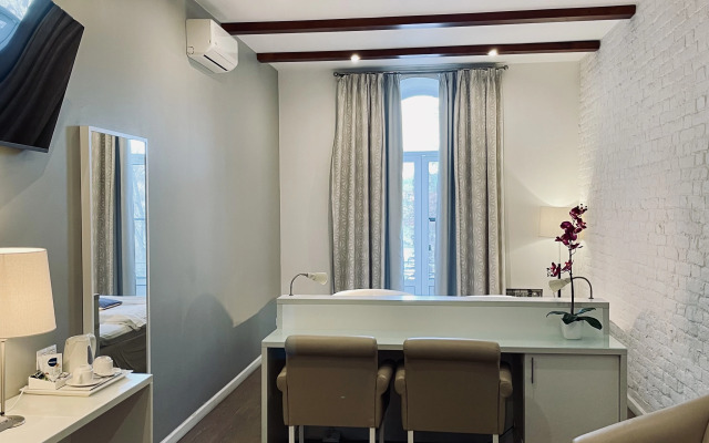 Pyat Vecherov Guest House