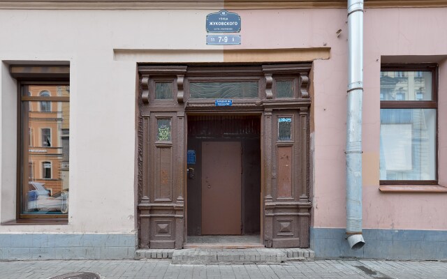 Dizaynerskie Ryadom S Nevskim Prospektom Apartments