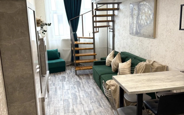 Апартаменты Дизайнерские двухуровневые 54 м2