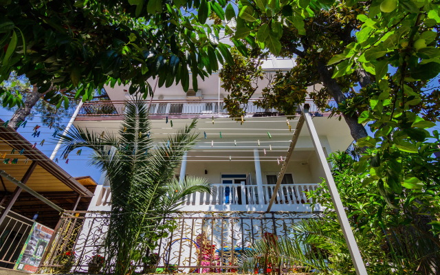Zhasmin Guest House