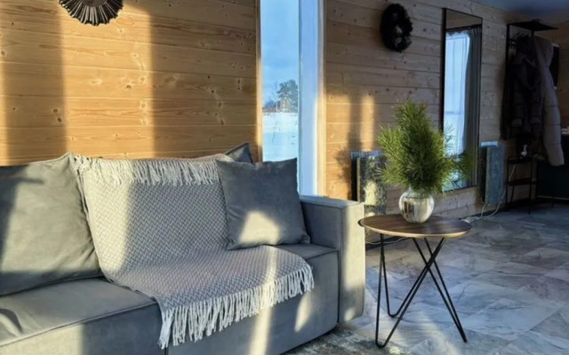 Частный Дом Уютный для Отдыха с Видом на Лес