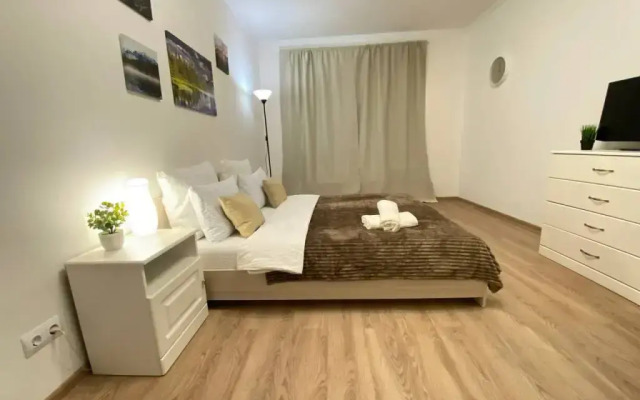 Апартаменты Sunny Days Apartment Люблино Парк 4