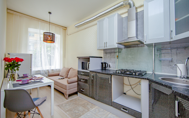 Апартаменты двухкомнатные  на 5 Советской