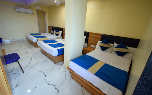 New Pathik Hotel