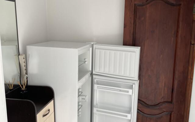 Kurortny Domik U Mashuka Guest House