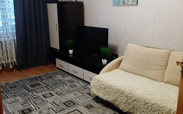 Квартира Чистая уютная квартира в Новом Уренгое