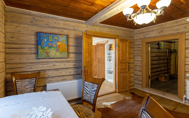 Частный дом с русской печью и баней