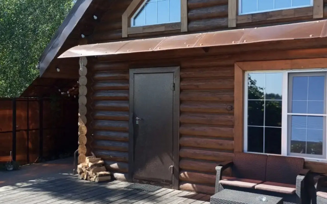 Частный дом Дом 40м2 с видом на сад