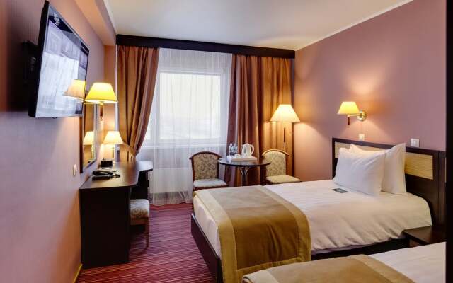 Otel' Izmaylovo Vega Servis Razmeshcheniya Favorit Grupp Hotel