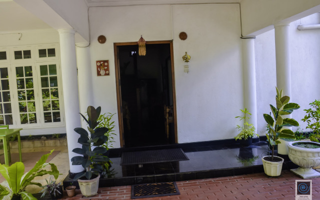 Kandy Green View Bungalow Guest House