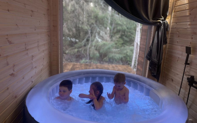 Частный дом на Ореховой улице 63 Джакузи Баня