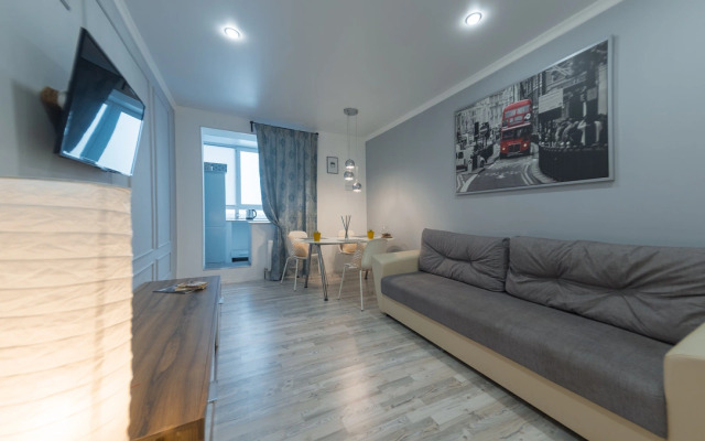 Evrodvushka S Dzhakuzi Flat