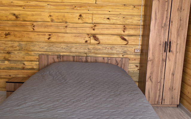 Частный дом Мёнка. Акташ