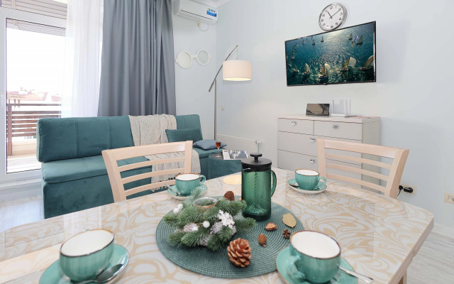 Квартира с Видом на Море - Navy