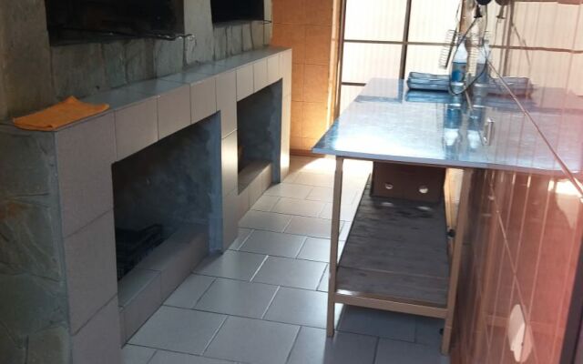 V Glukhom pereulke 5 Guest house