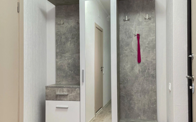 Апартаменты 1-комнатная Квартира на 18/27 этаже