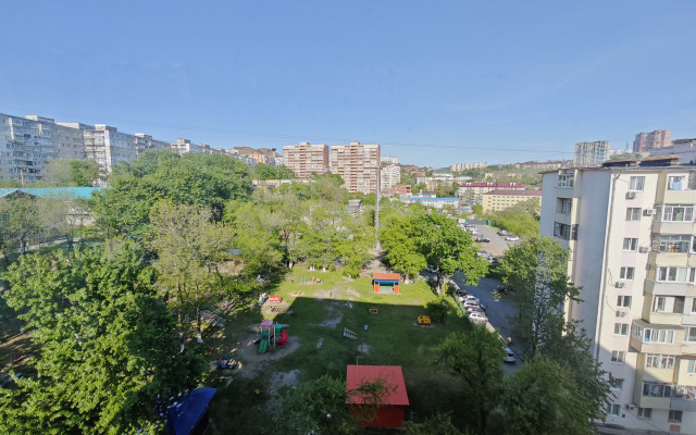2-Kh Komnatnaya Ryadom S Tsentrom Goroda Flat